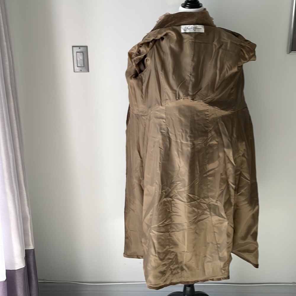 NWOT Ladies Hopeless Romantic coat. Size small. - Picture 9 of 13